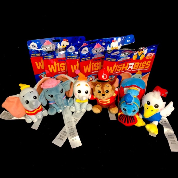 2022 Disney Parks Wishables Dumbo The Flying Elephant Series COMPLETE W/ Chaser - Picture 3 of 3